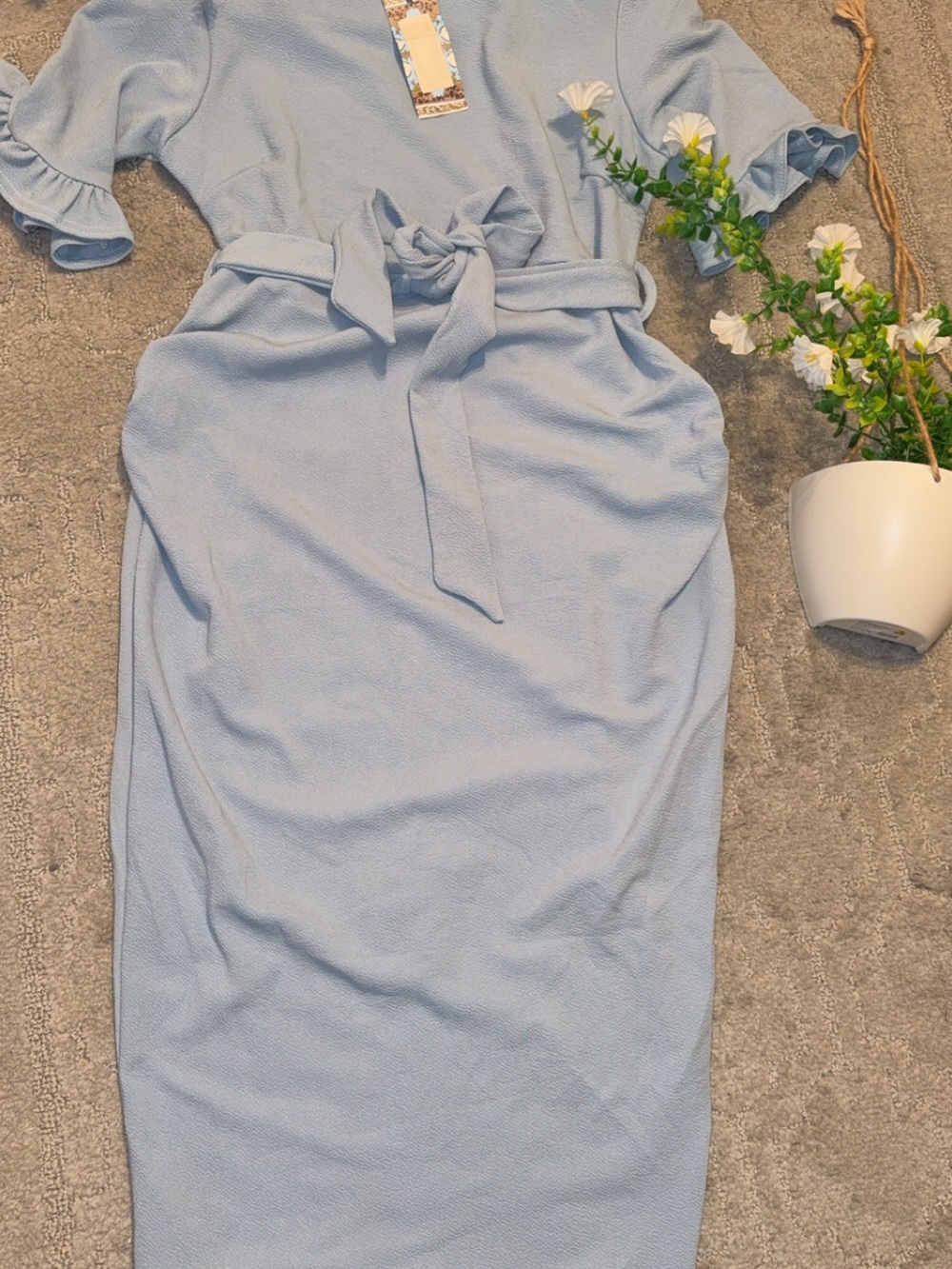 Boohoo Light Blue Tie-Waist Ruffle Sleeve Midi Dress Maternity